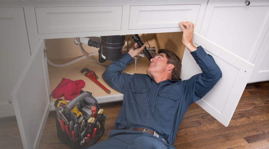 Local water heater installation in Capron, IL